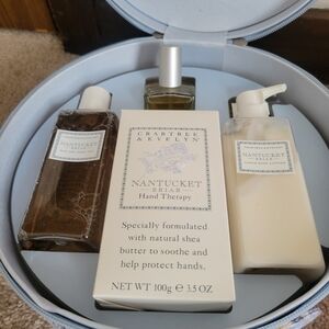 Crabtree and Evelyn Nantucket Briar Full Size 4 Piece Gift Set,in Round Box